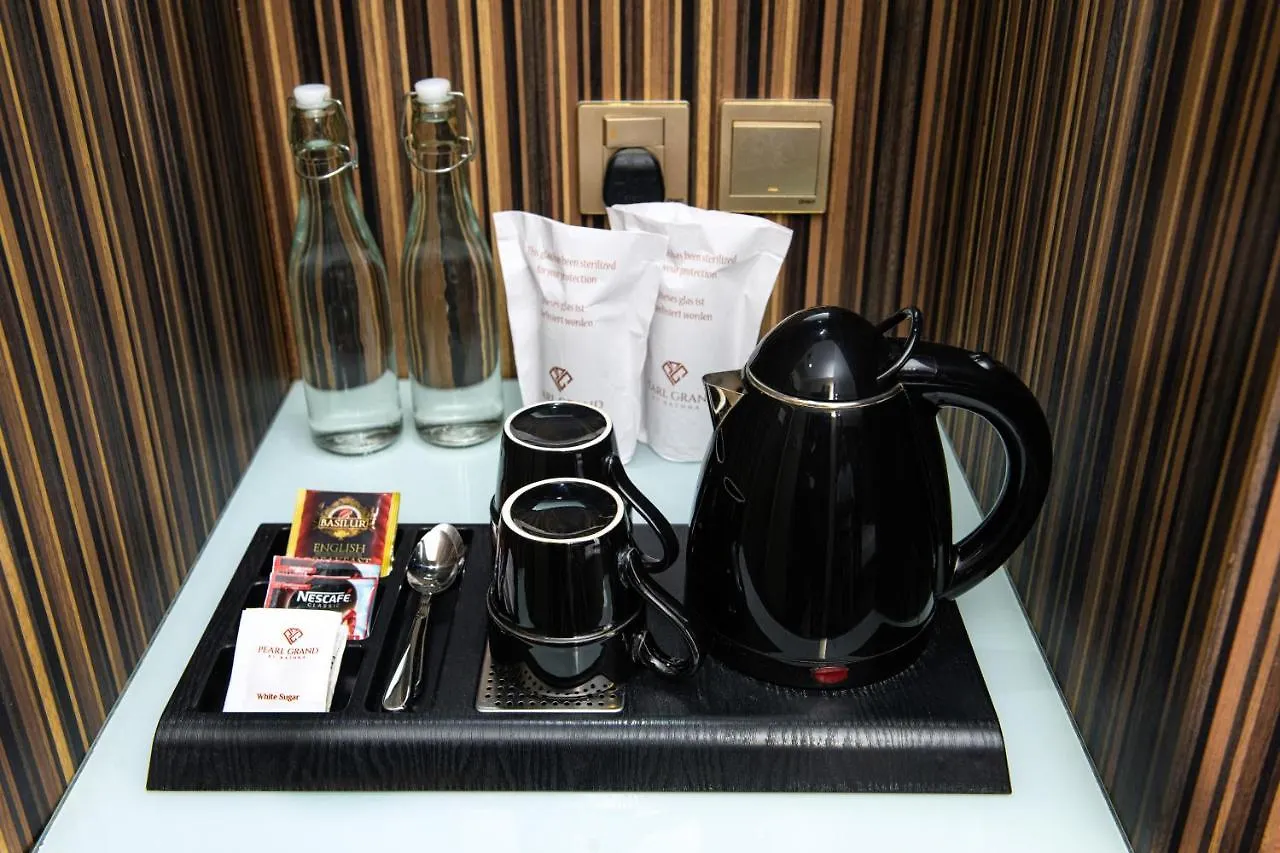 Hotel Pearl Grand By Rathna Colombo