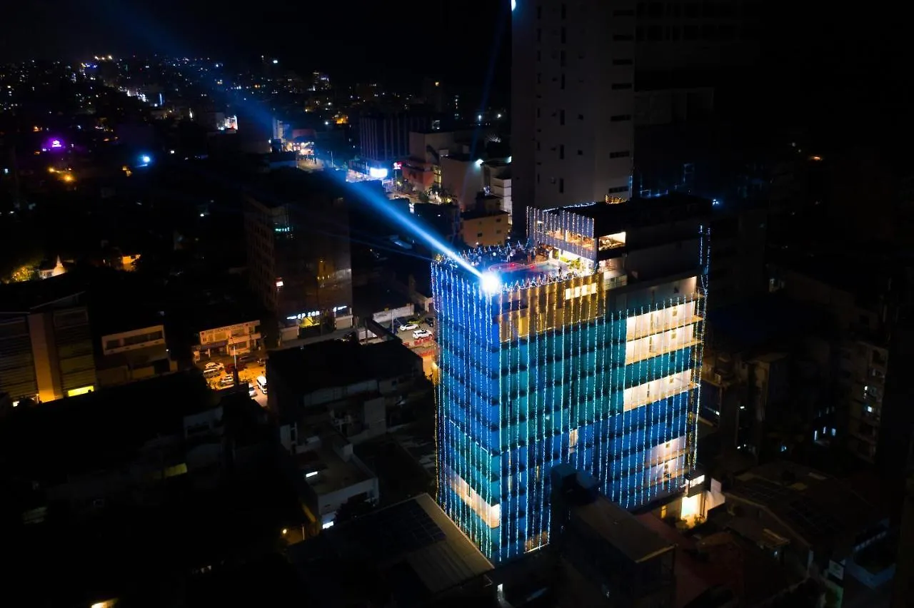Hotel Pearl Grand By Rathna Colombo